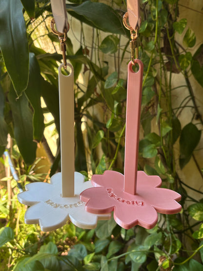 Travel Sakura Yarn Holder
