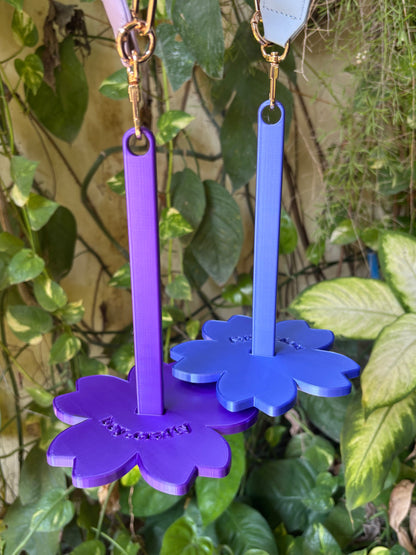 Travel Sakura Yarn Holder